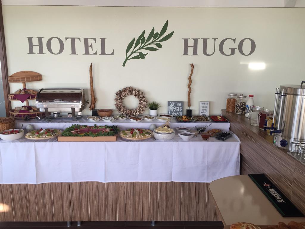 Hotel Hugo Altinoluk Exterior photo
